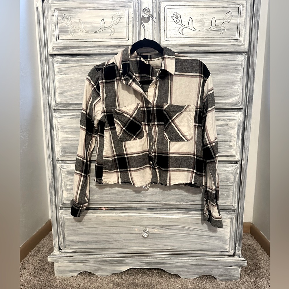 Cropped flannel